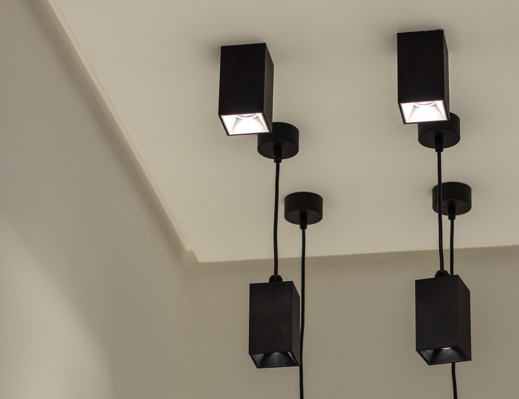 Block Surface Mounted